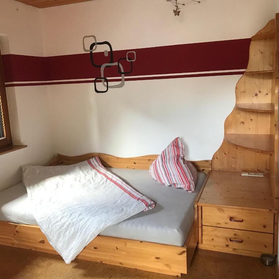 Wenzels Ferienwohnung Im Suedschwarzwald ชตูลิงเกน ภายนอก รูปภาพ