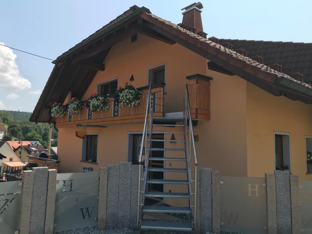 Wenzels Ferienwohnung Im Suedschwarzwald ชตูลิงเกน ภายนอก รูปภาพ